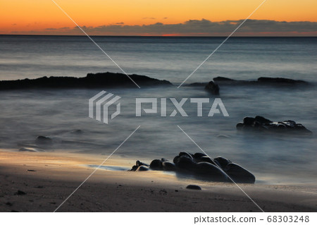 Sunset coast Sunset coast 68303248