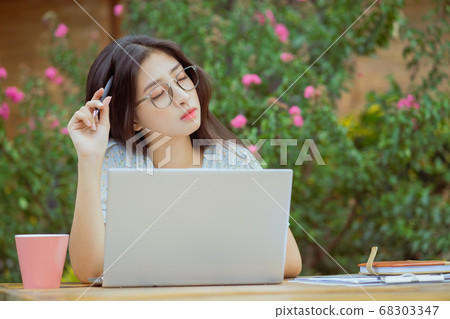 the woman is relaxing after work 68303347