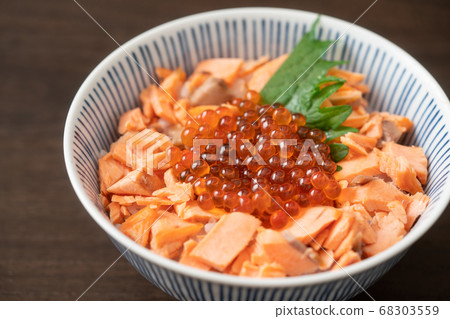 A salmon roe on rice bowl A salmon roe on rice bowl 68303559