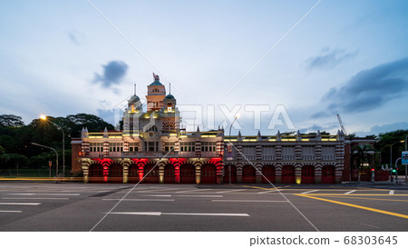[Singapore] Central FIre Station illuminated 68303645
