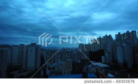 Seoul sky Seoul sky 68303676