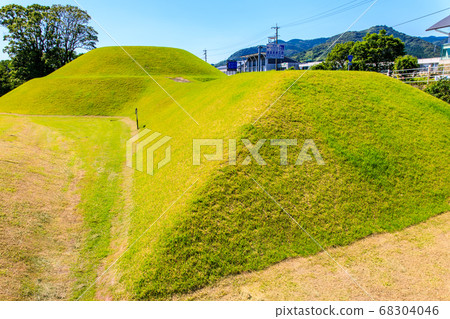 久石的墳墓（長崎塚）[長崎市東彼乃郡] 68304046