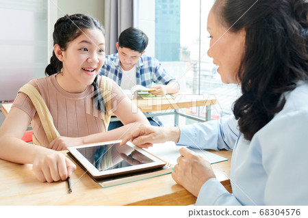 Using educational application Using educational application 68304576