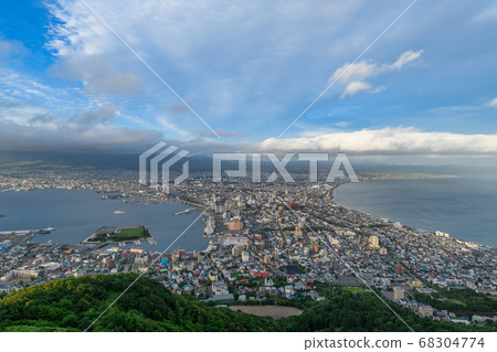 從函館山看的函館市 從函館山看的函館市 68304774