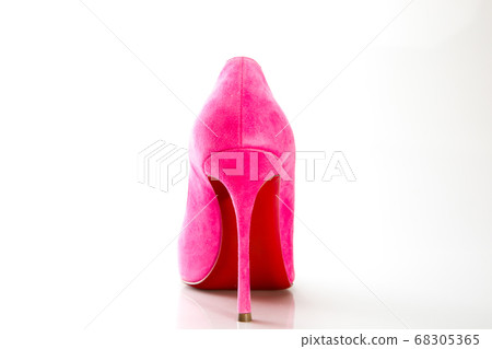 High heels 68305365