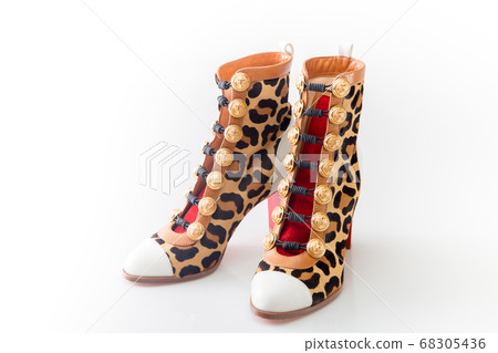 Leopard print boots Leopard print boots 68305436