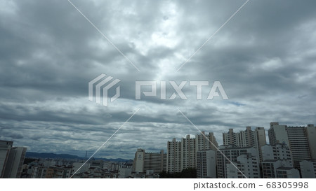 Seoul sky Seoul sky 68305998