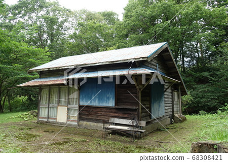 一座古老而美麗的建築在日本 68308421