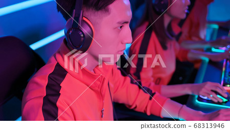Esport RGB mouse and keyboard 68313946