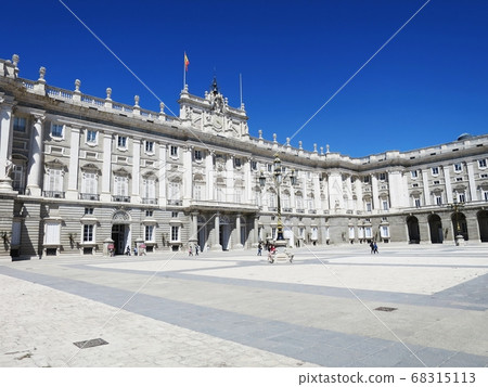 Royal Palace of Madrid 68315113