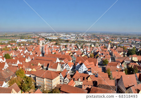 Nördlingen view Nördlingen view 68318493