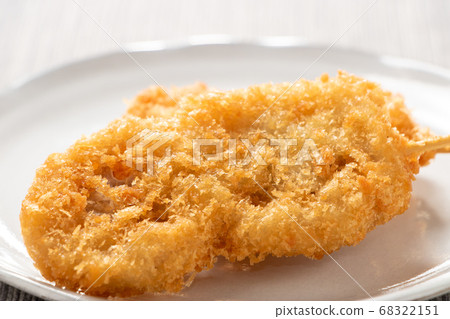 Kushi cutlet (fried skewers). Lotus root. Kushi cutlet (fried skewers). Lotus root. 68322151