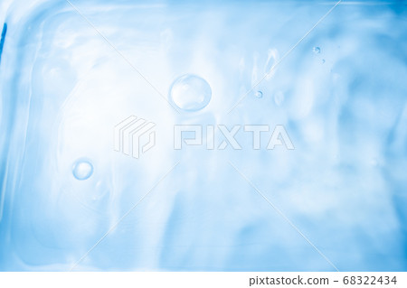 水氣泡，水面，水下，水質。健康，醫療保健，環境，生活方式和飲料的圖像。 68322434