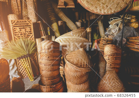 Hand made bamboo basketry appliance. 68326455
