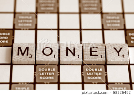 English word MONEY money 68326492