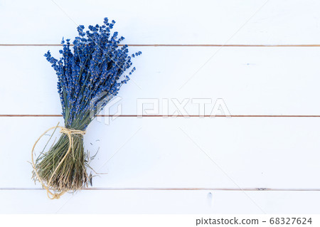 Bouquet of lavender flowers Bouquet of lavender flowers 68327624
