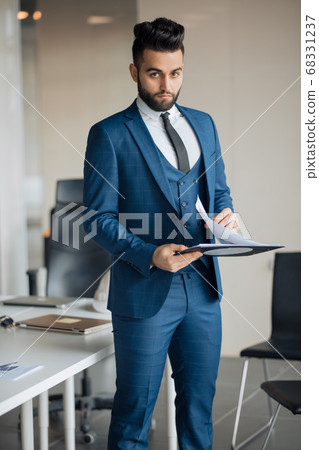 gorgeous attractive employee with contract gorgeous attractive employee with contract 68331237