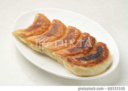 煎餃子 煎餃子 68333100