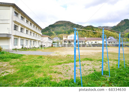 大分縣久住町久治市前久住市立斐濟初中1926-2 2019年3月31日關閉 大分縣久住町久治市前久住市立斐濟初中1926-2 2019年3月31日關閉 68334630