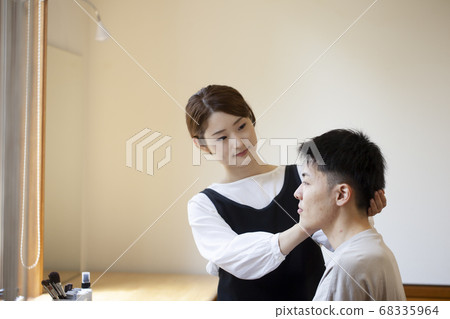 Men's beauty treatment salon 68335964