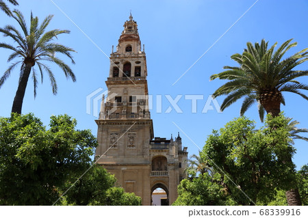 世界遺產梅斯基塔的尖塔“ Minaret”,科爾多瓦 世界遺產梅斯基塔的尖塔“ Minaret”,科爾多瓦 68339916
