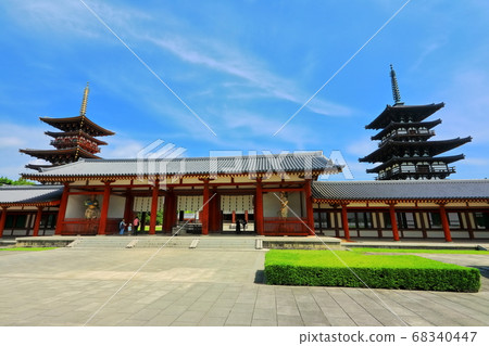 [Nara Prefecture] Yakushiji Temple under the clear weather (east tower and west tower) 68340447