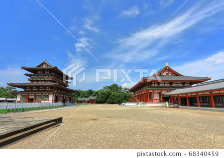 [Nara Prefecture] Yakushiji Temple (Kondo and Large Auditorium) under sunny weather 68340459