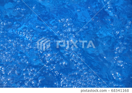 Bubbles and ripples on the surface of the pool Bubbles and ripples on the surface of the pool 68341168