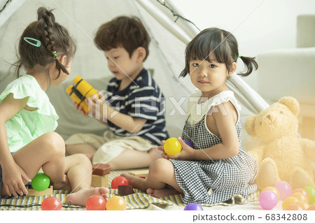 Lifestyle, camping, children 68342808
