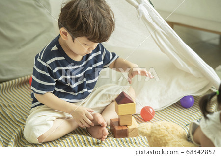 Lifestyle, camping, children Lifestyle, camping, children 68342852