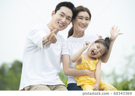 Lifestyle, family, parenting 68343369