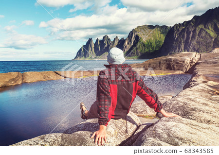 Lofoten 68343585