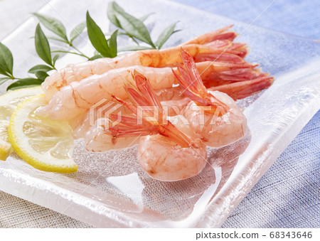 Sweet shrimp [Hokkaido] 68343646