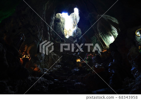 Gogyo Mountain (Da Nang, Vietnam) Gogyo Mountain (Da Nang, Vietnam) 68343958