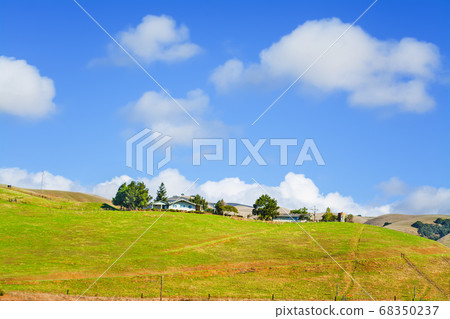 Ranch on a clear day 68350237