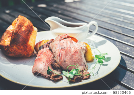 Sunday Roast in Pub 68350466