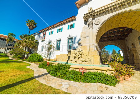 Santa Barbara courthouse on a clear day Santa Barbara courthouse on a clear day 68350709