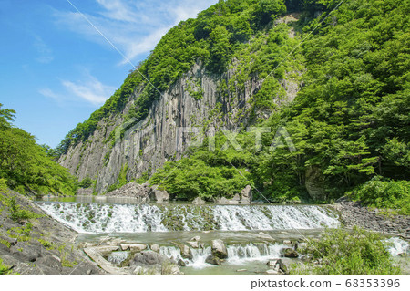 木材岩石大原木材 木材岩石大原木材 68353396