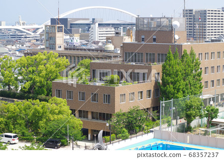 從城堡的和田市市政廳的視圖 68357237