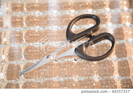 DIY small scissors 68357357