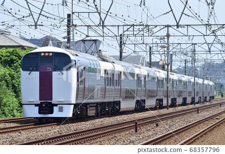 Tokaido Main Line Oiso-Ninomiya JR East 215 series NL-2 formation (Kouzu) 68357796