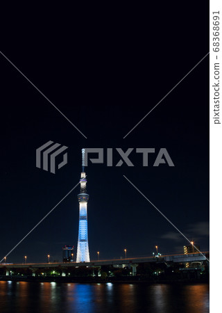 Sky Tree Lighting Up Tokyo Night View Stock Photo Sky Tree Lighting Up Tokyo Night View Stock Photo