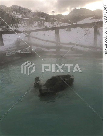 Nikko Manza Onsen winter outdoor bath Nikko Manza Onsen winter outdoor bath 68373307