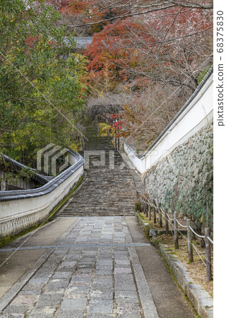 Nara Autumn Hase-dera, approach to Honbo Great Auditorium from the lower corridor Nara Autumn Hase-dera, approach to Honbo Great Auditorium from the lower corridor 68375830