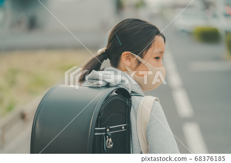 小學學生 小學生 少女 68376185