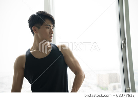 男的肖像 68377632