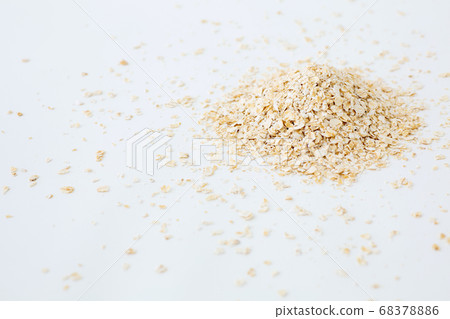 oatmeal 68378886