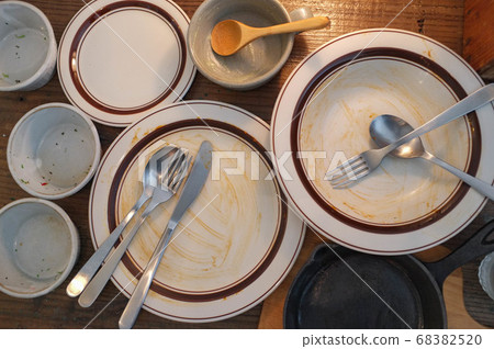 I had a delicious meal. 68382520