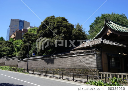 August Bunkyo 135 Tsukiji Fence (Yushima Cathedral)/Aioisaka 68386930
