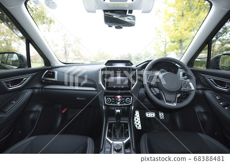 車內 車內 68388481
